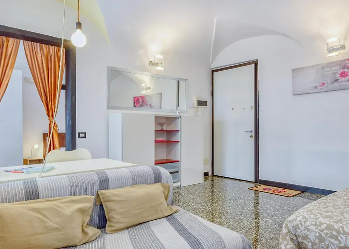1 Bedroom Stunning In * Γένοβα