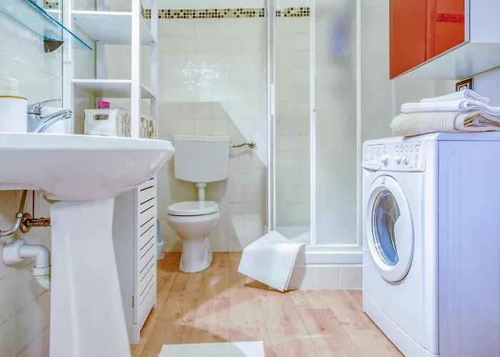 1 Bedroom Stunning In * 제노바